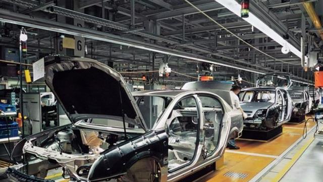 Otomotivde çip krizi giderek büyüyor! Mitsubishi, Japonya ve Tayland'da üretimini düşürüyor
