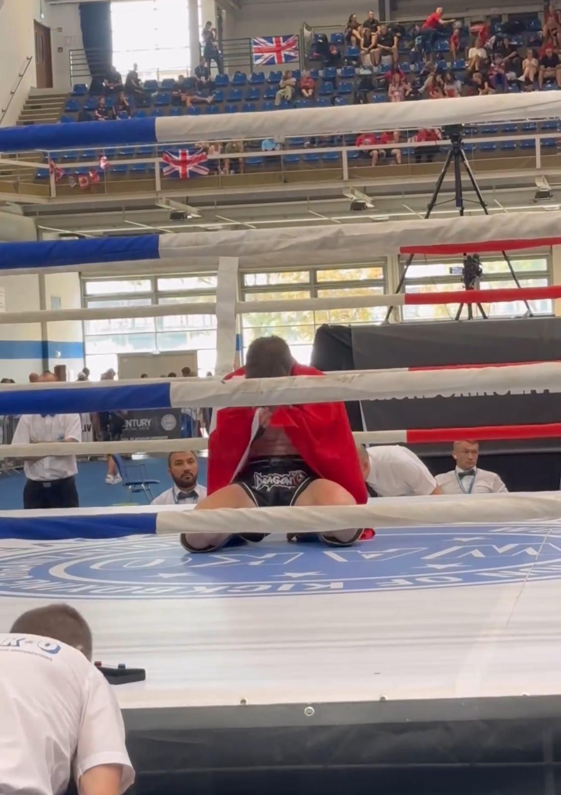 Sefa Sönmez: Dövüş Sporlarının Yükselen Yıldızı