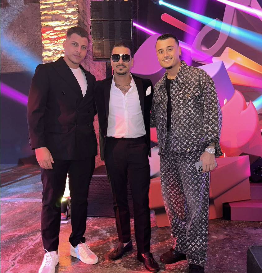 Babrak (Music) Zafarmal: Müzik, Hayır ve Sosyal Medyanın Gücüyle İnsanları Birleştiriyor