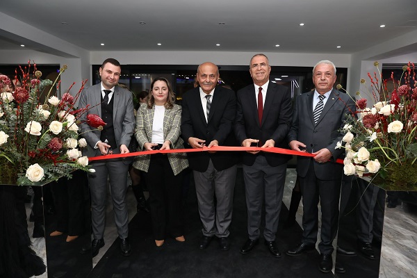 İSMAİL ÇALMAZ OTOMOTİV’DEN YENİLENEN PLAZA AÇILIŞI
