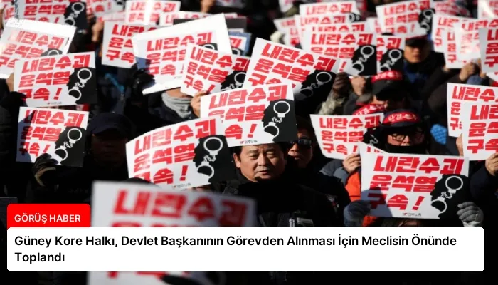 Güney Kore Halkı, Devlet Başkanının Görevden Alınması İçin Meclisin Önünde Toplandı