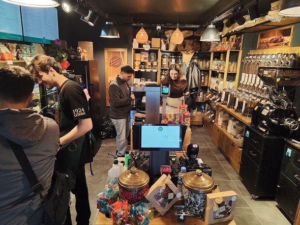 İzmir’in Köklü Markası 1924 Gönen, Alsancak’ta İlk Franchise Şubesini Açtı.