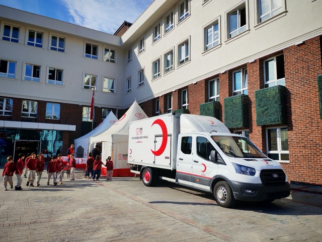 Çınar Koleji’nden Kızılay Haftası’na Anlamlı Destek: “Bir Kase Çorba, Bir Damla Hayat”