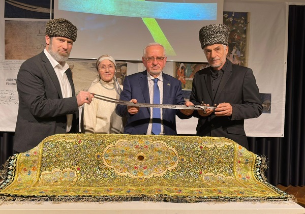 İslam tarihinin en sembolik kılıcı yeniden gündemde